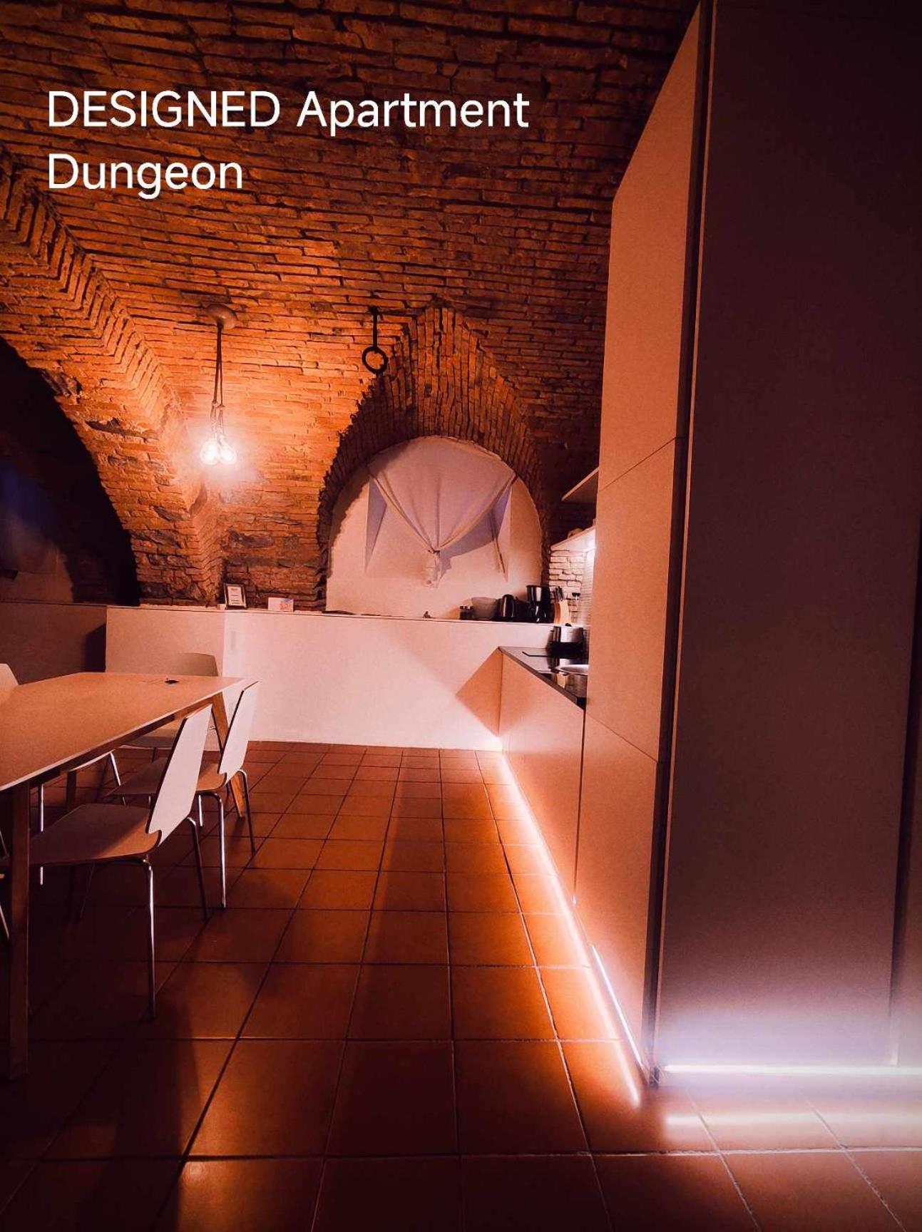 Dungeon Apartment ลูบลิยานา ภายนอก รูปภาพ